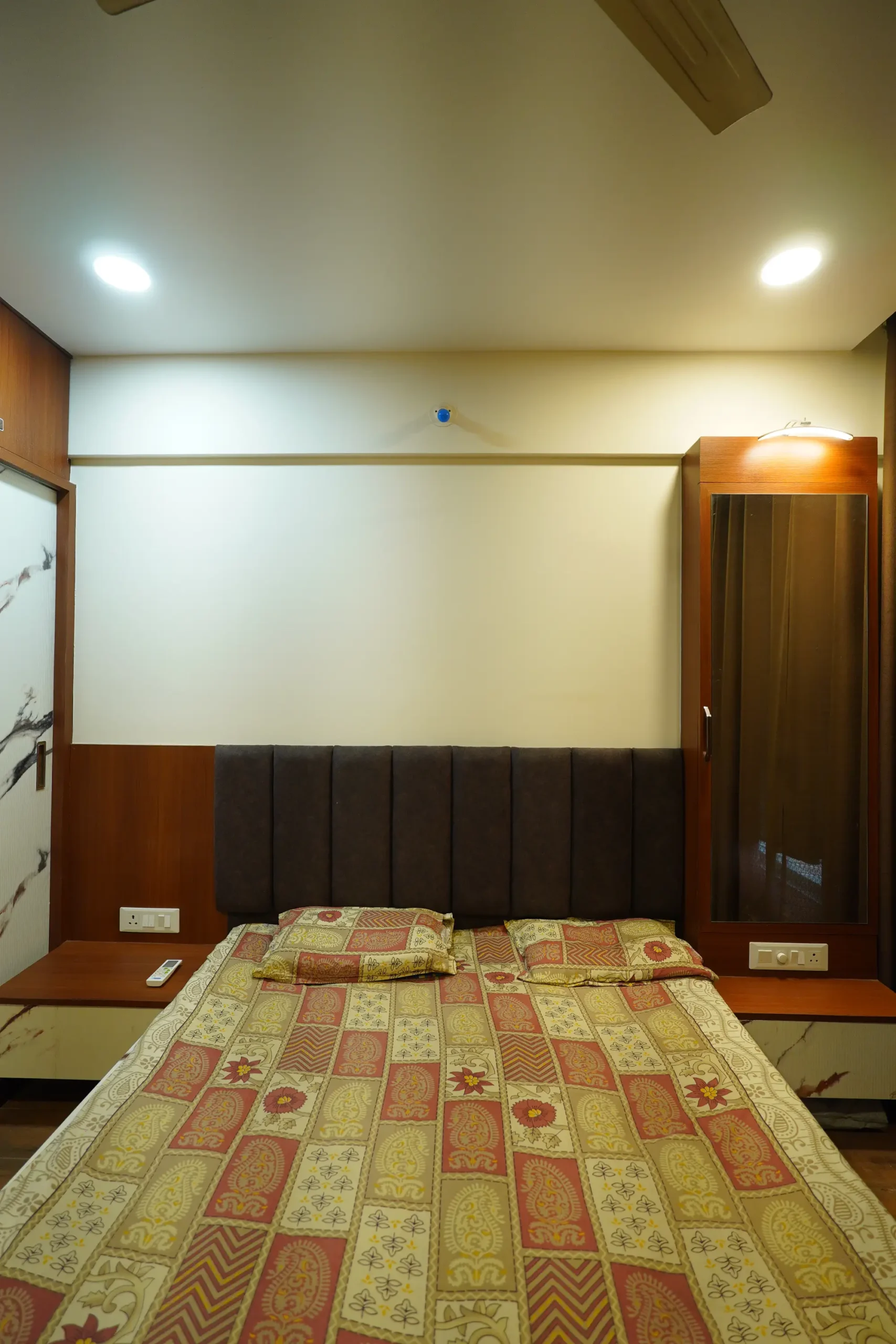 Inside Decorz Bedroom Interior 10